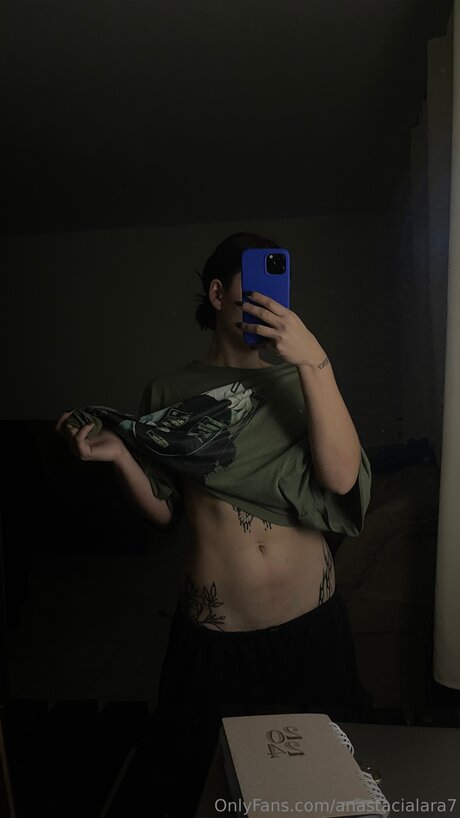 Naken läckt OnlyFans-bild av Anasgreenxxx