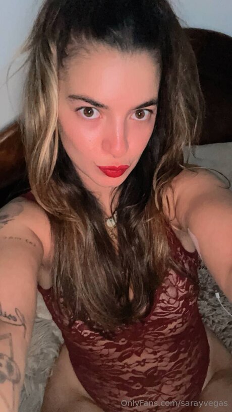Sarayvegas OnlyFans泄露裸照