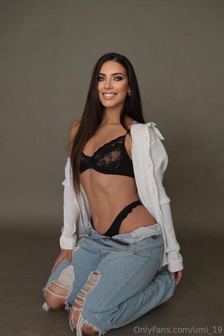 Обнаженная фотография утечки OnlyFans от Umi 19