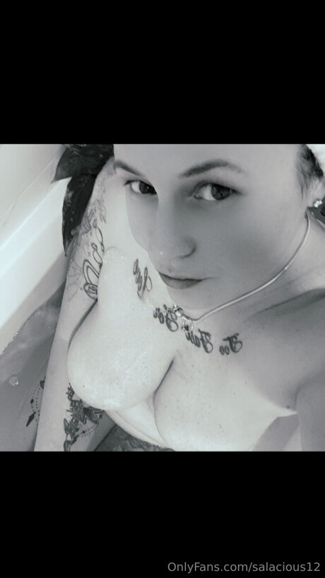 Nacktes geleaktes OnlyFans-Foto von Salacious12