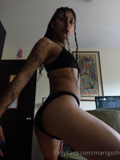 Naken läckt OnlyFans-bild av Marsgoth