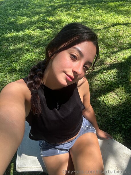 Nacktes geleaktes OnlyFans-Foto von Itsurbabyalice