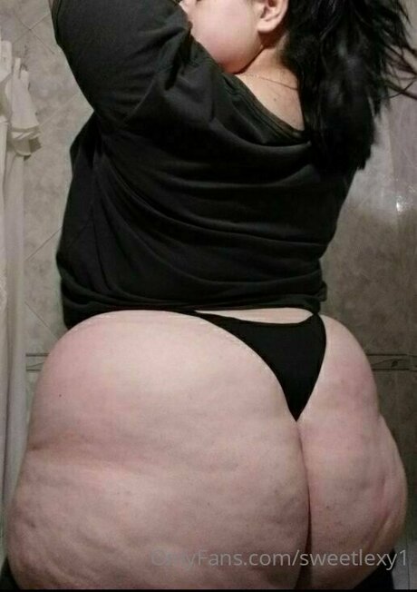 Foto desnuda filtrada de OnlyFans de Sweetlexy1