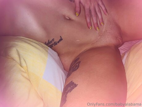 Foto desnuda filtrada de OnlyFans de Babyalabama