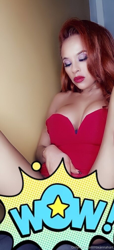 Nahá fotka uniklých OnlyFans od Roxannahart