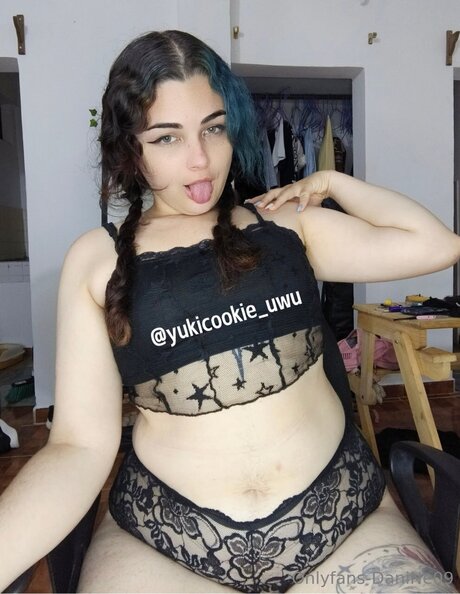 Danine09