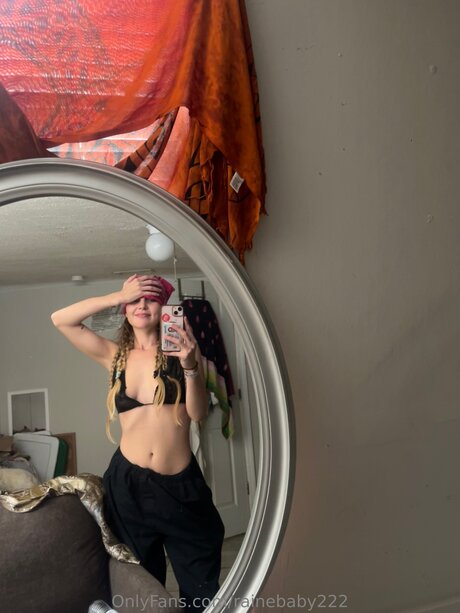 Nagie wyciekłe zdjęcie OnlyFans od Rainebaby222