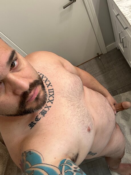 Alaston vuotanut OnlyFans-kuva U357434783