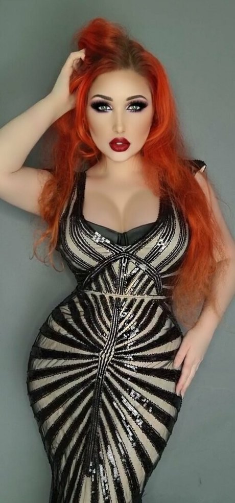 Ivy Tenebrae