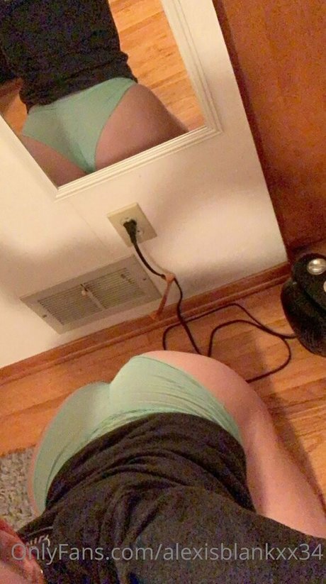 Alexisblankxx34 OnlyFans