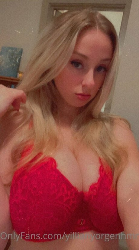 Nahá fotka uniklých OnlyFans od Yillian