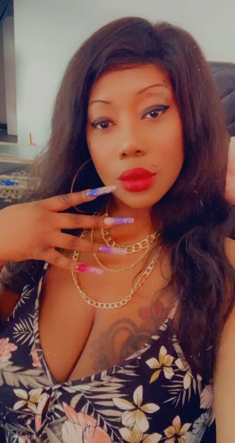 Обнаженная фотография утечки OnlyFans от Cherrykuchixx