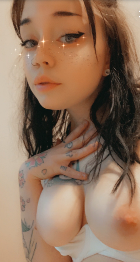 Foto nua vazada do OnlyFans de Fae