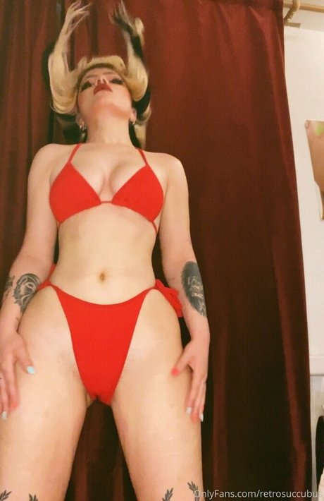 Nacktes geleaktes OnlyFans-Foto von Heavymetalmaniak