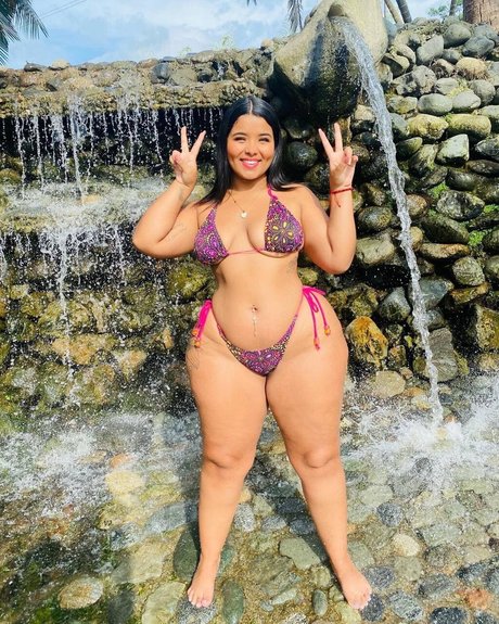 Angie Acosta