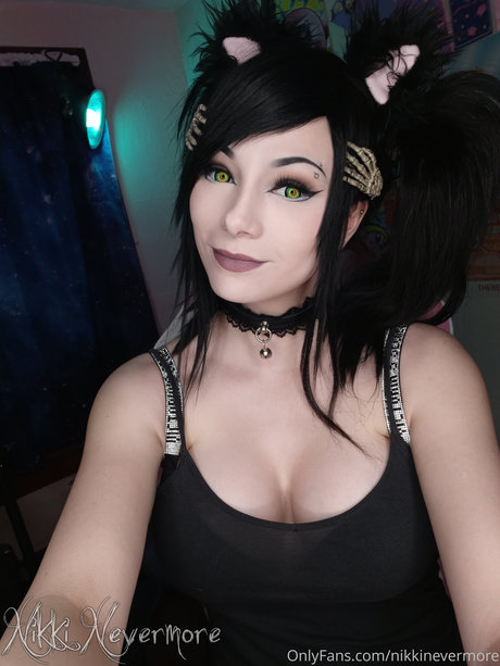 Nahá fotka uniklých OnlyFans od Nikki Nevermore