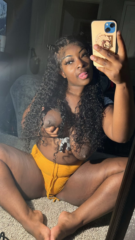 Naken lekkede OnlyFans-bilde av Don Shaw