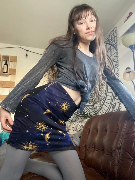 Alasti lekkinud OnlyFans-i pilt Lilluvvbugg