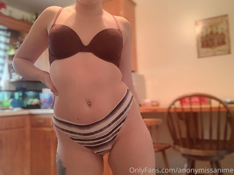 Naken lekkede OnlyFans-bilde av Mistyide