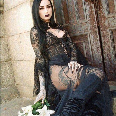 Emma Vauxdevil