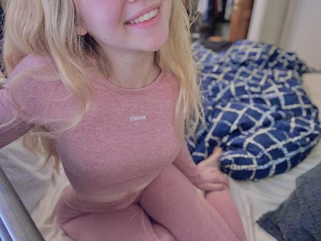 Gymbunbun  nude leaked OnlyFans photo