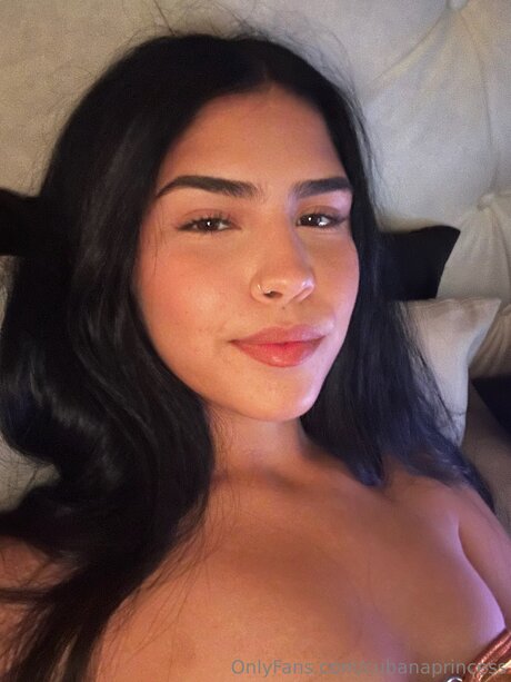 Foto nua vazada do OnlyFans de Cubanaprincess