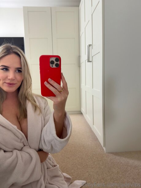 Naken lekkede OnlyFans-bilde av Jadevips