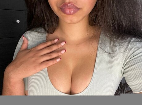 Foto nua vazada do OnlyFans de Ellaroseyyfree