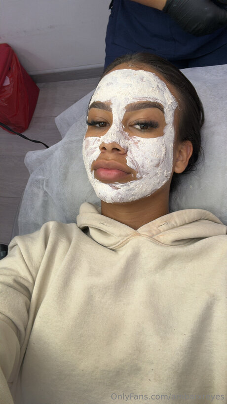 Ambarxreyes OnlyFans泄露裸照