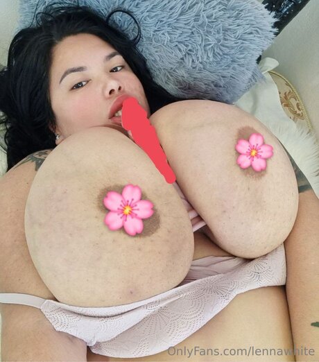Lennawhite OnlyFans 유출 누드 사진