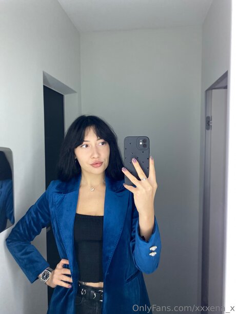 Xxxena X OnlyFansリークヌード写真
