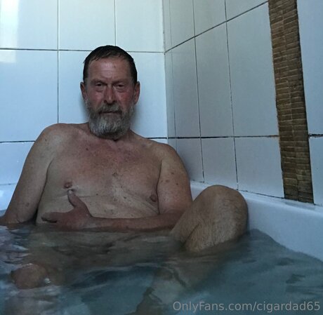 Cigardad65