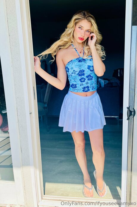 Alaston vuotanut OnlyFans-kuva Xoamyybby