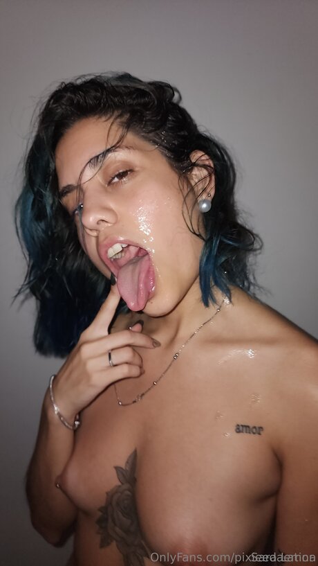 Alasti lekkinud OnlyFans-i pilt Pixieedaemon