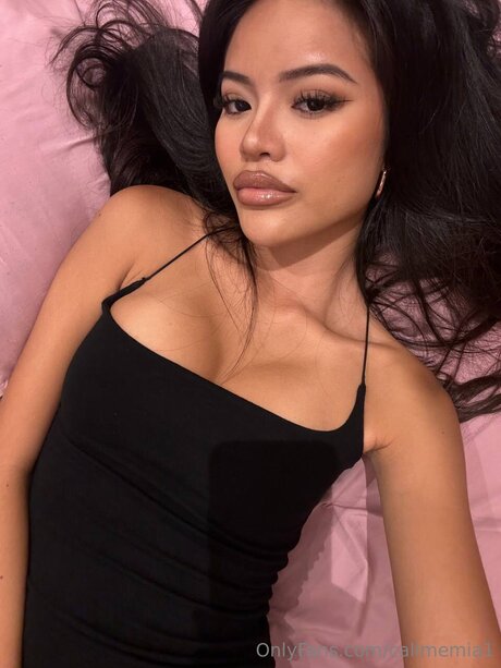 Nøgent lækket OnlyFans-billede af Callmemia1