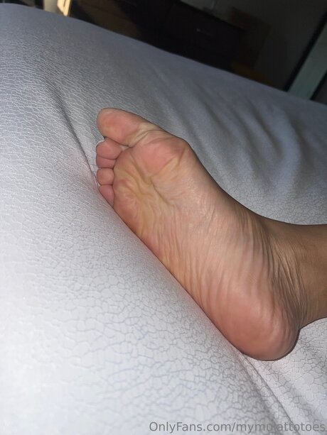 Nahá fotka uniklých OnlyFans od Mymulattotoes