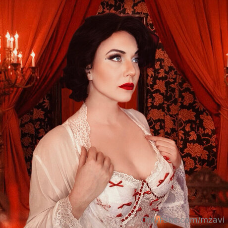 Nahá fotka uniklých OnlyFans od Mzavi