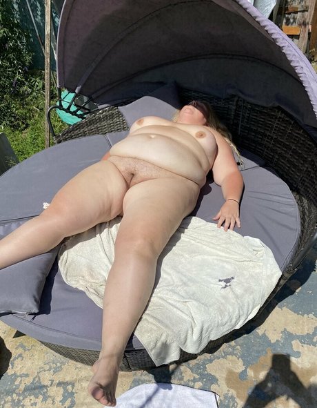 Foto di nudo di fuga di OnlyFans di Adelesexyuk