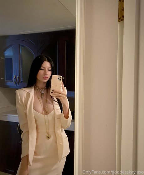 Goddess Kayla