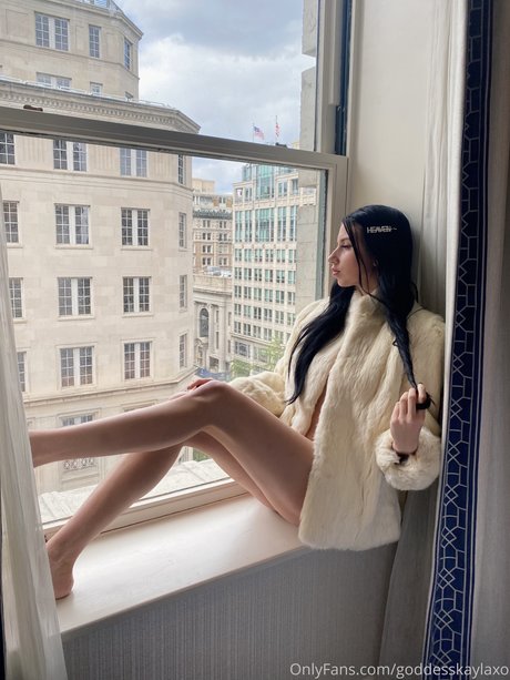 Goddess Kayla
