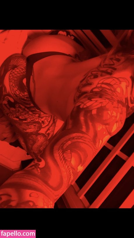 Naken läckt OnlyFans-bild av Jen Flats