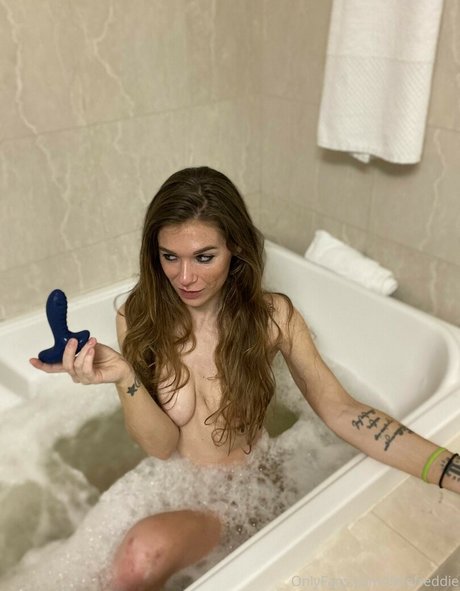 Nøgent lækket OnlyFans-billede af Little Freddie