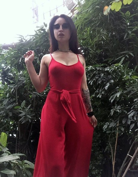 Ganja Babe