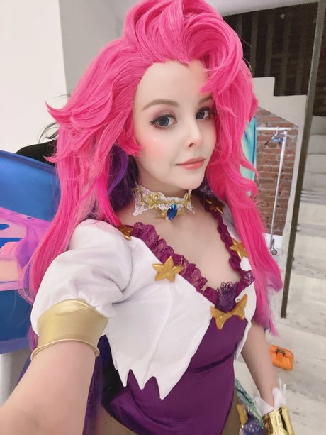 Helly Valentine
