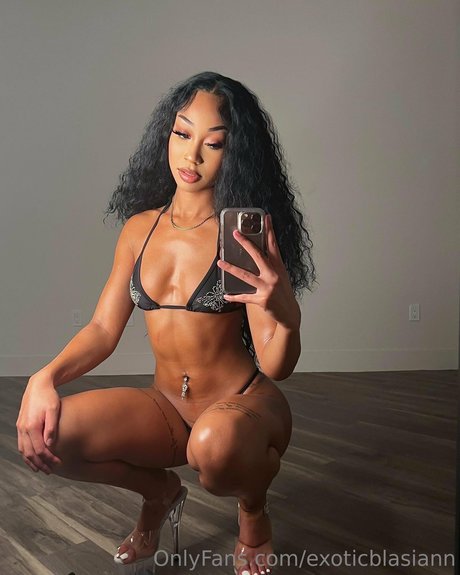 Exoticblasiann OnlyFansリークヌード写真