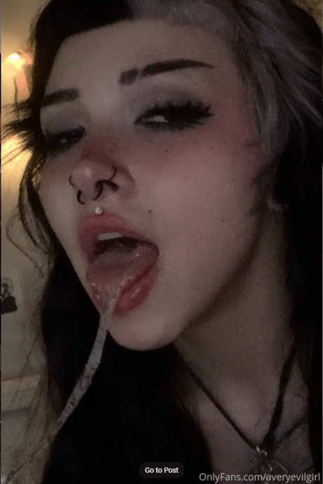 Evilgirll