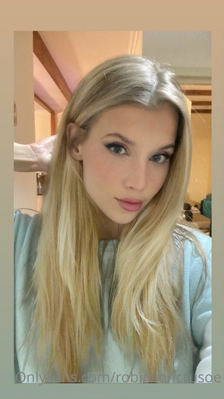 Foto nua vazada do OnlyFans de Robinsoncrusoe