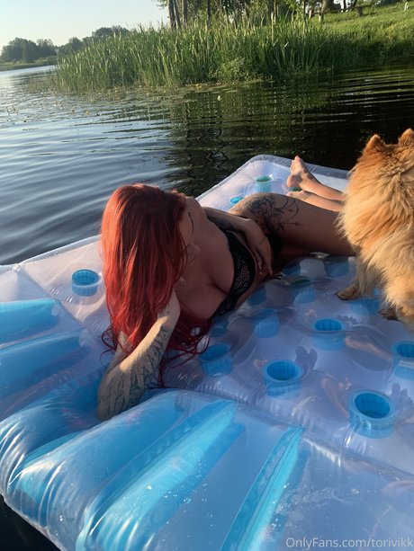Nahá fotka uniklých OnlyFans od Tori Vikk