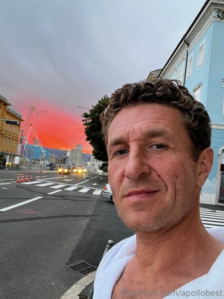 Naken läckt OnlyFans-bild av Apollobest