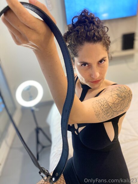 Alaston vuotanut OnlyFans-kuva Kalu23